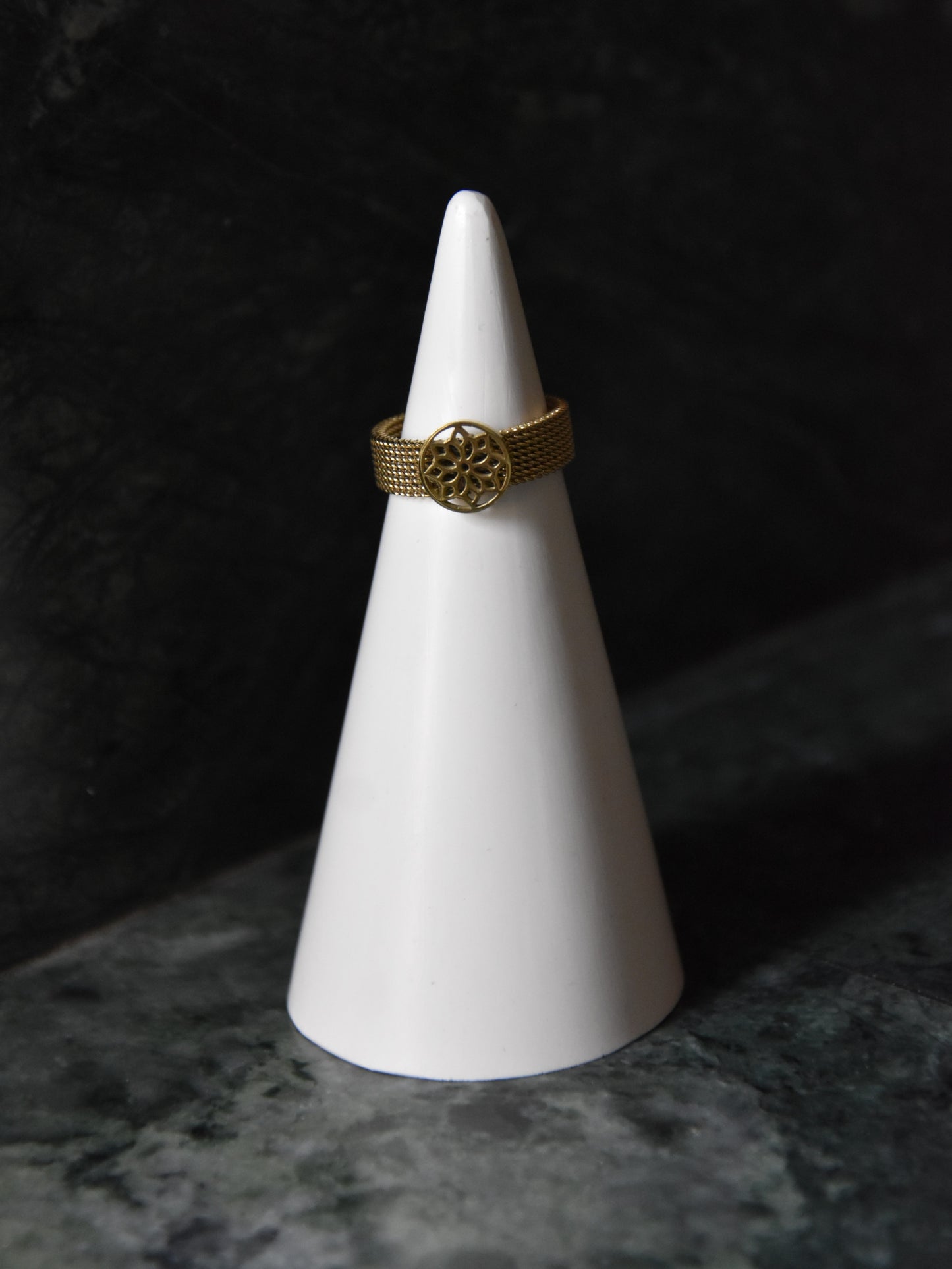 Portagioie | Espositore Gioielli | Forma di cono